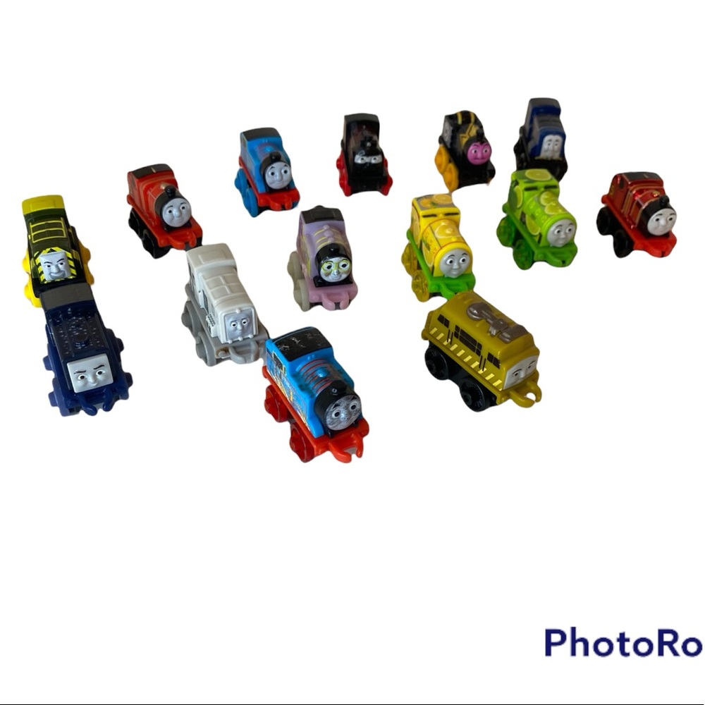 14 pc Thomas & Frieinds MINIS Train Engines